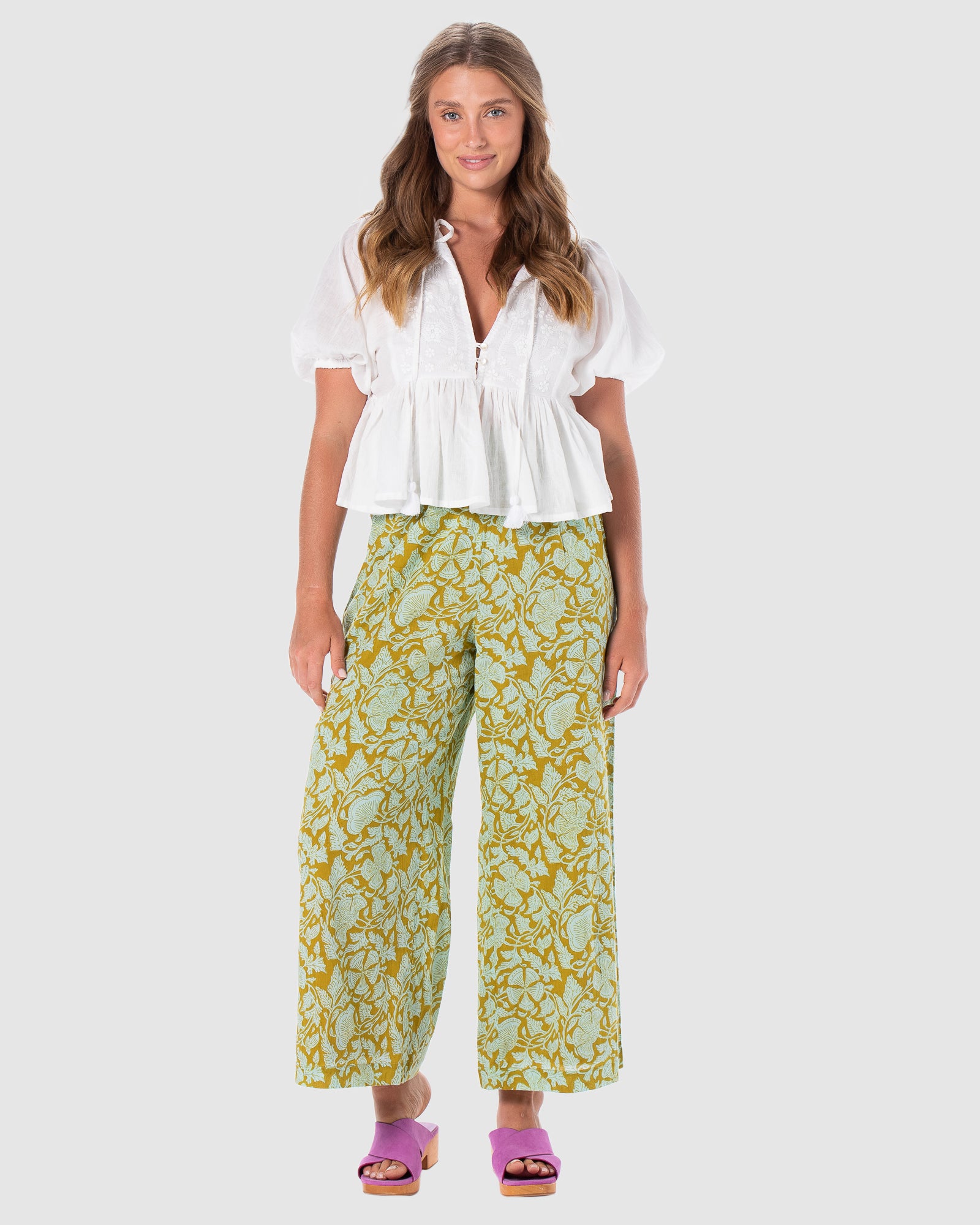 Nusa Pant - Moss Suhani